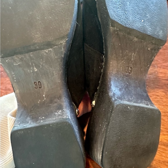 Vintage Chanel black suede mules/clogs 2004 in used condition size 39 - Picture 11 of 14